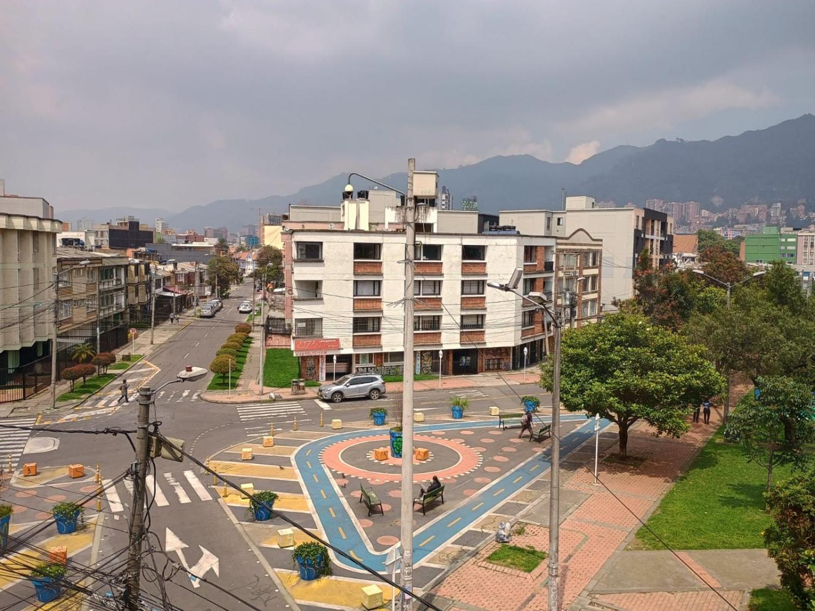 Hoteles Bogota Inn Galerias Exterior foto